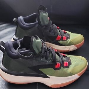 Jordan Zion 1 size 8
